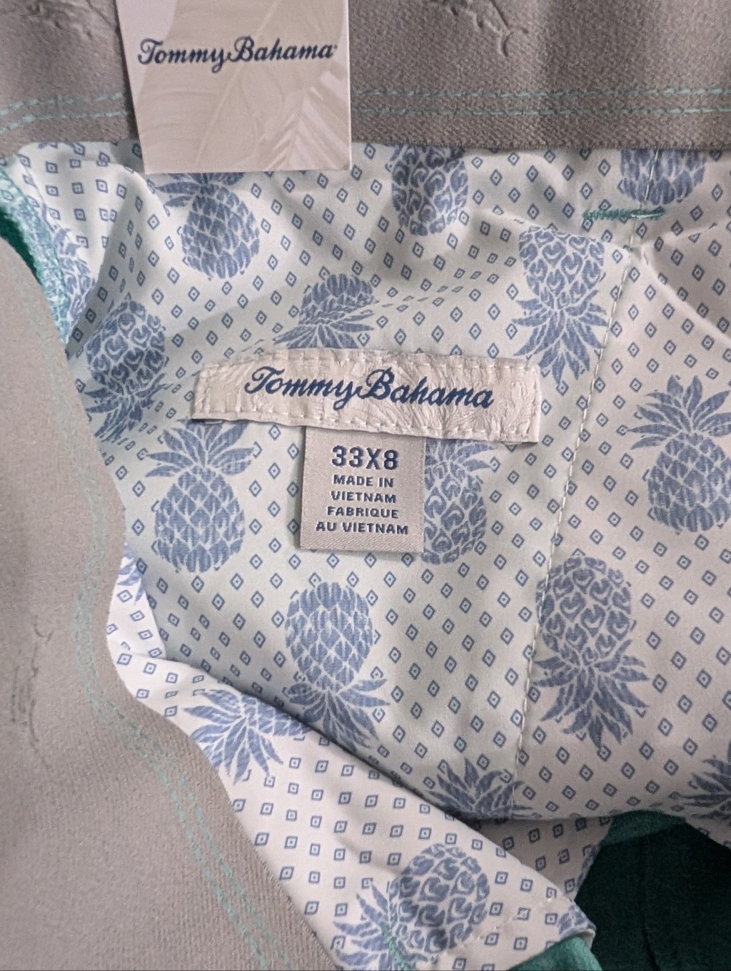 Tommy Bahama On Par Shorts 33 — image 6 of 7